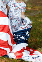 Load image into Gallery viewer, Aaron Plessinger Blanket / Large /  *PREORDER - SHIPPING OUT BETWEEN JULY 3 - 11* - Strictly Wild