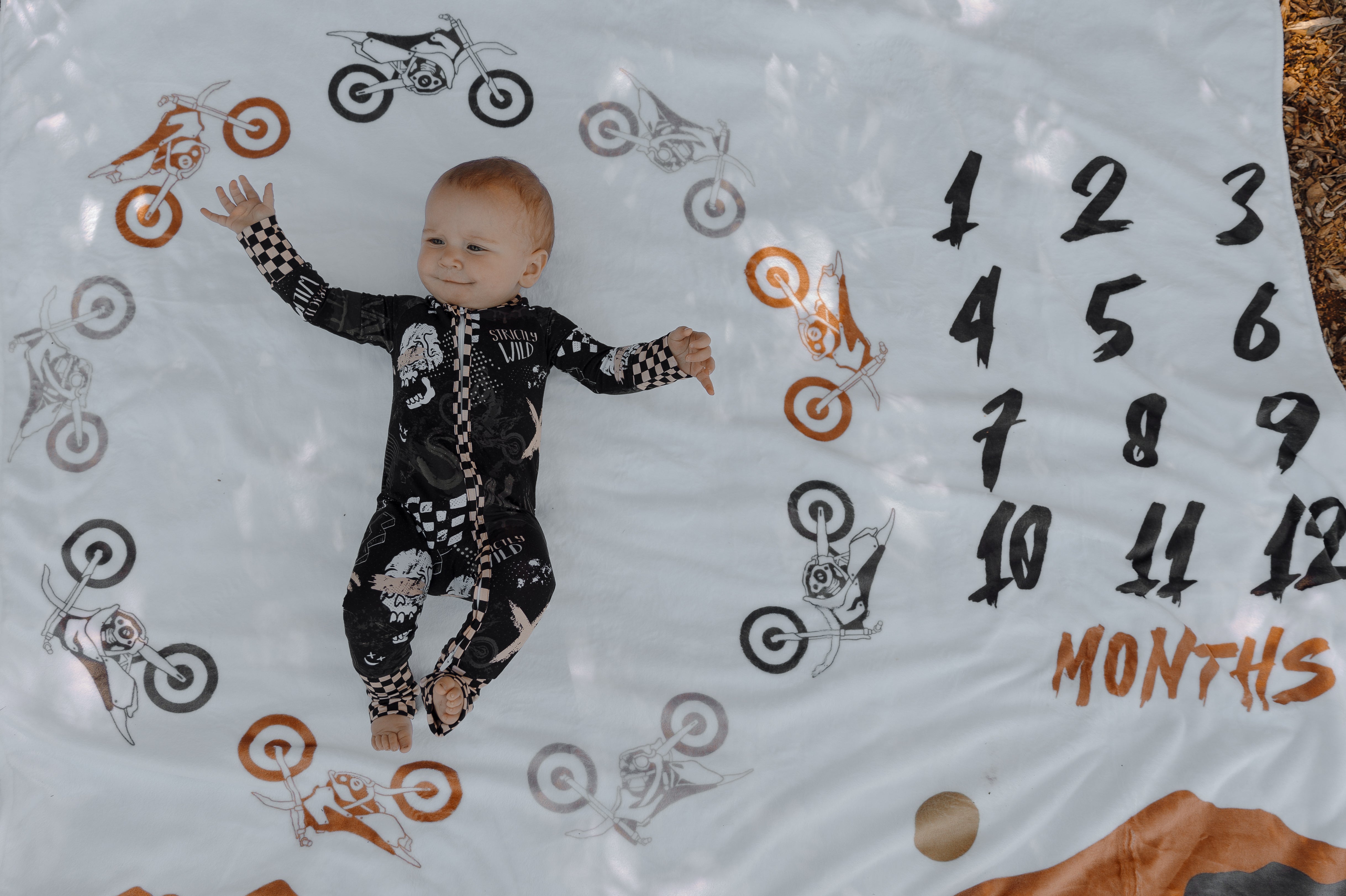 Sunset Cruise Milestone Blanket - Strictly Wild